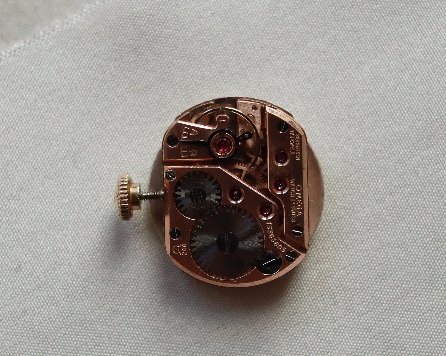 Vintage Omega 9ct Gold Wristwatch in Pristine Condition