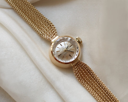 9ct gold Omega watch with mesh bracelet from 1985