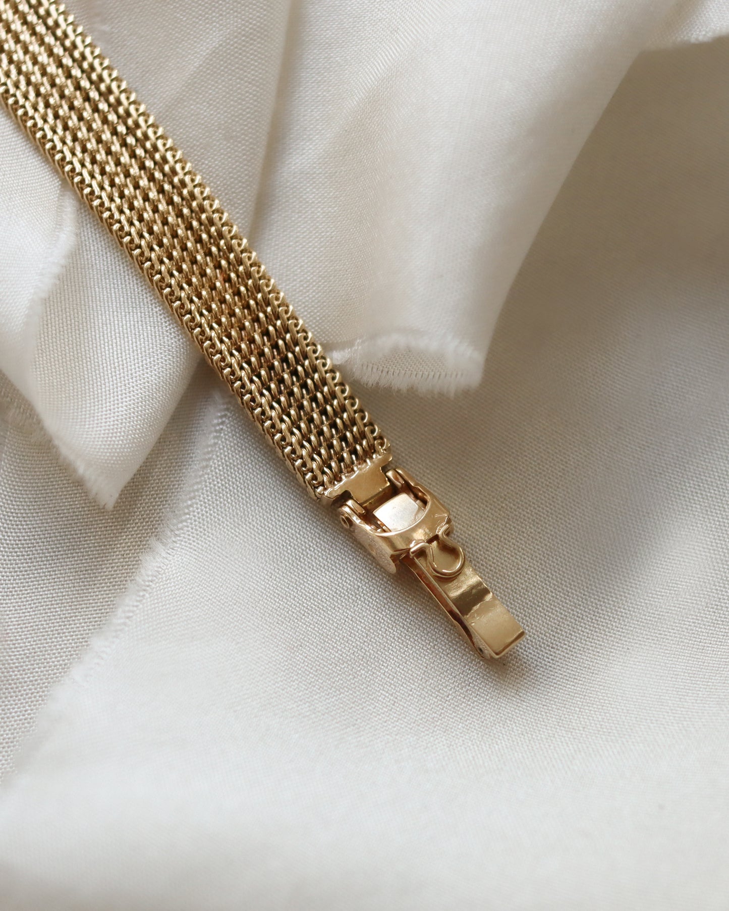 9ct gold Omega watch with mesh bracelet from 1985