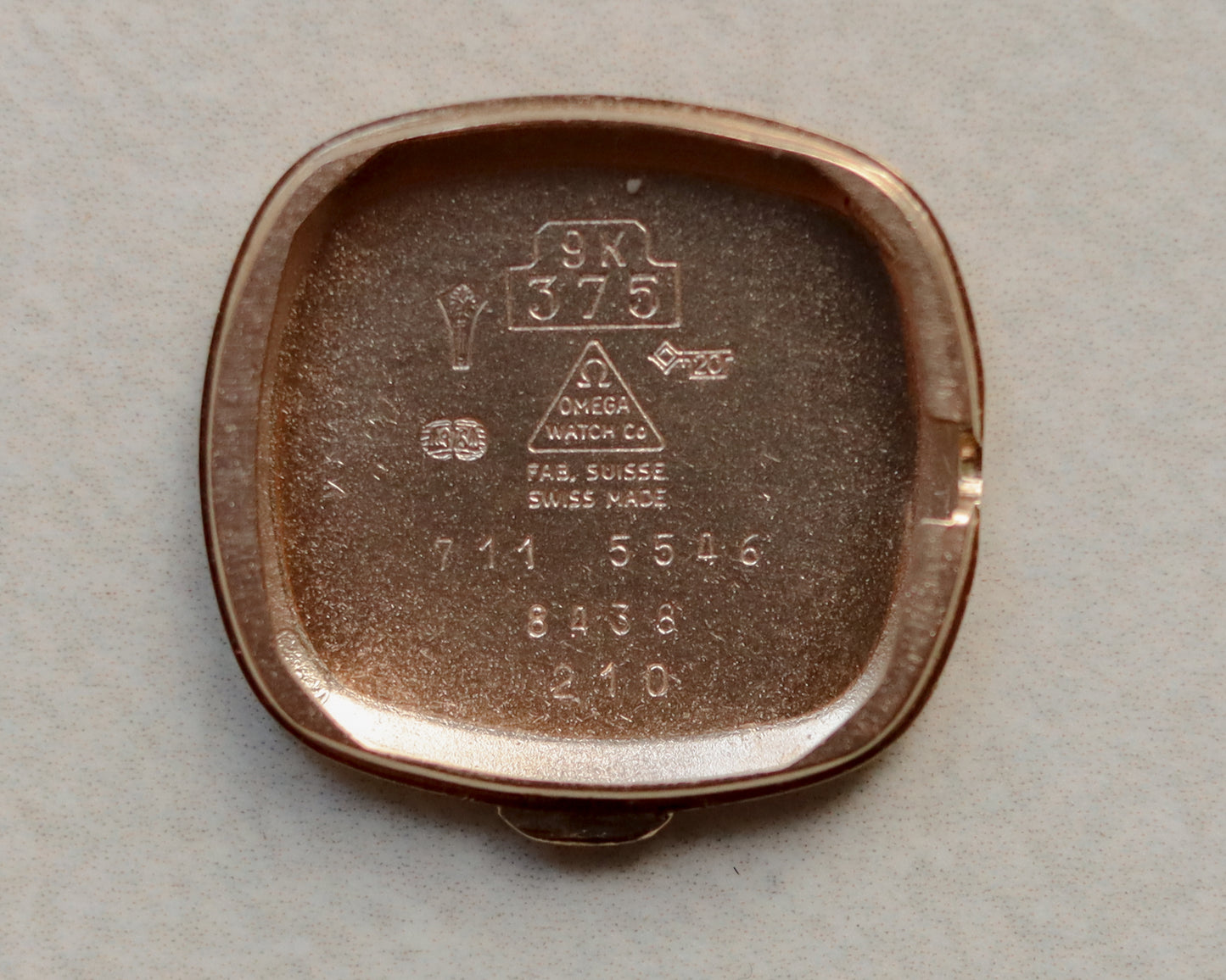 Mid century Omega 9ct gold textured watch - 1978