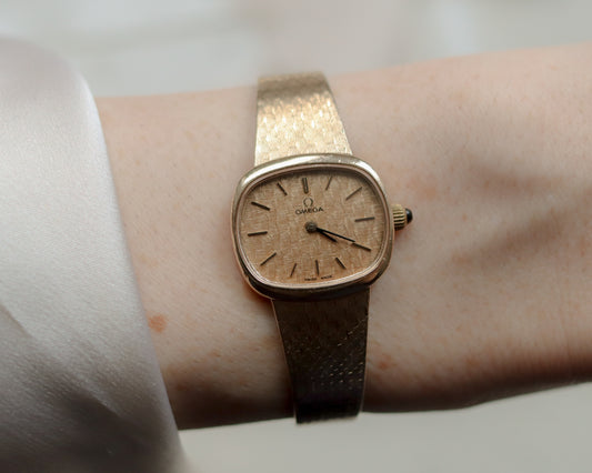 Mid century Omega 9ct gold textured watch - 1978