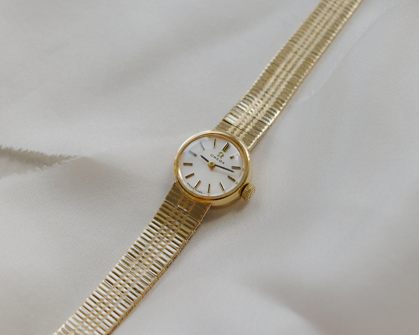 Vintage Omega Ladies 9ct Gold Bracelet Watch – Circa 1966