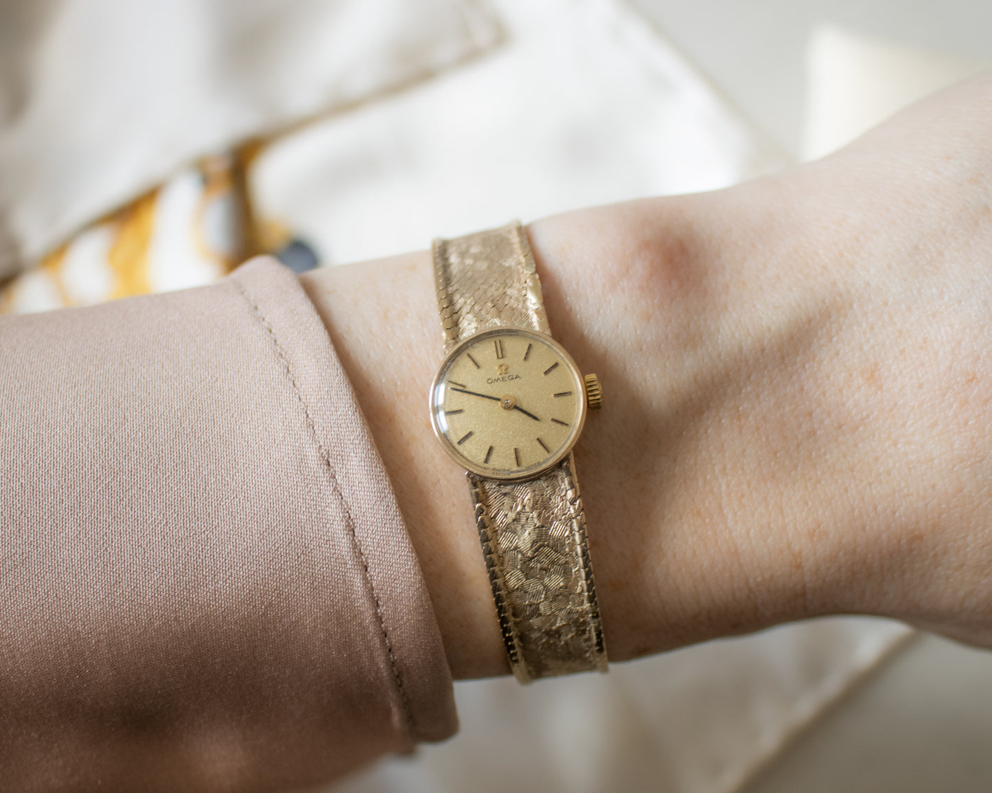 Vintage 1968 Omega Ladies 9ct Gold Watch - Integrated Gold Bracelet