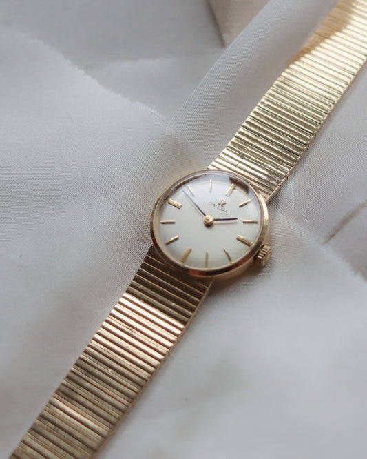 Beautiful 9ct gold Omega watch from 1966