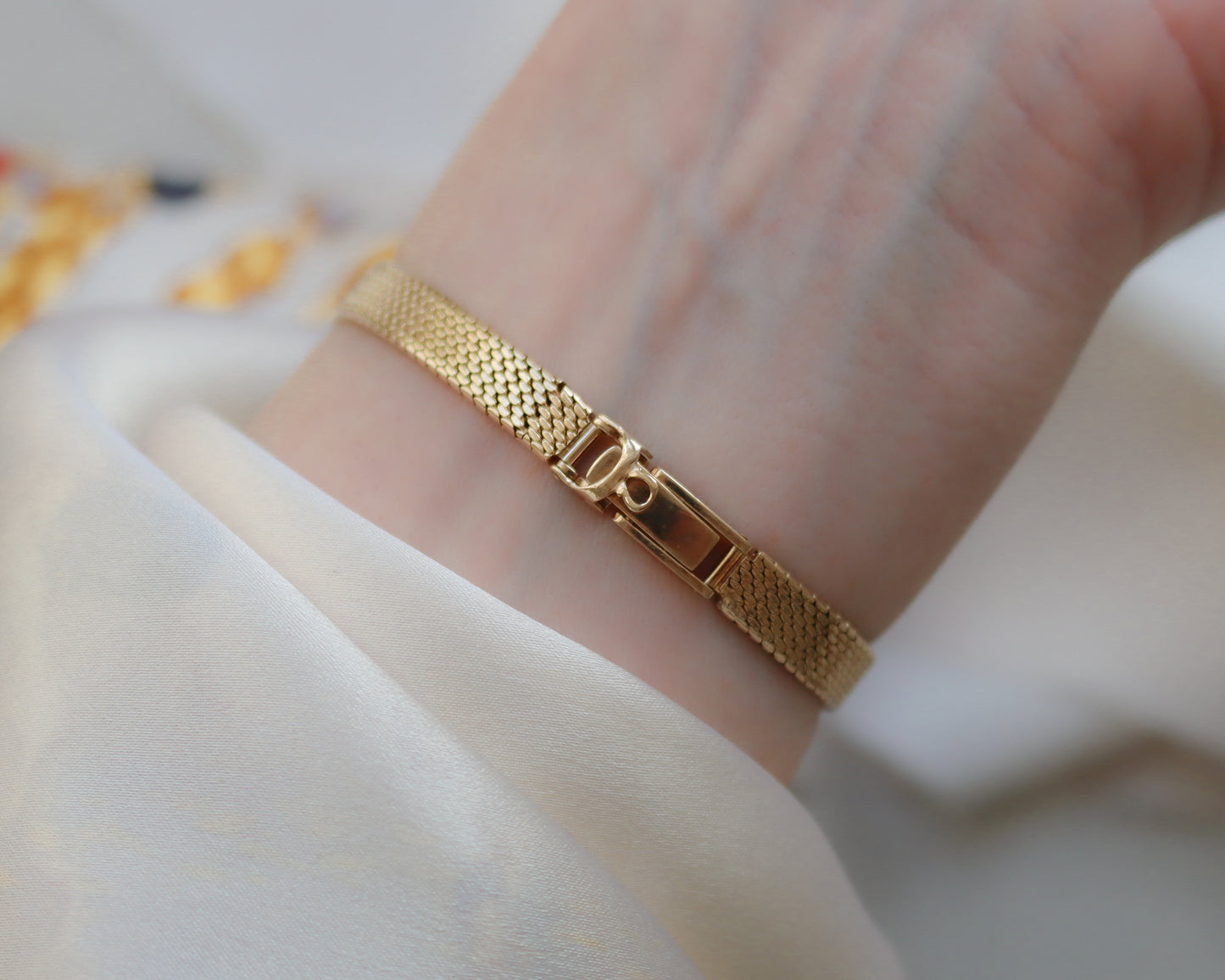 Vintage 9ct Gold Omega Ladies Watch – 1968