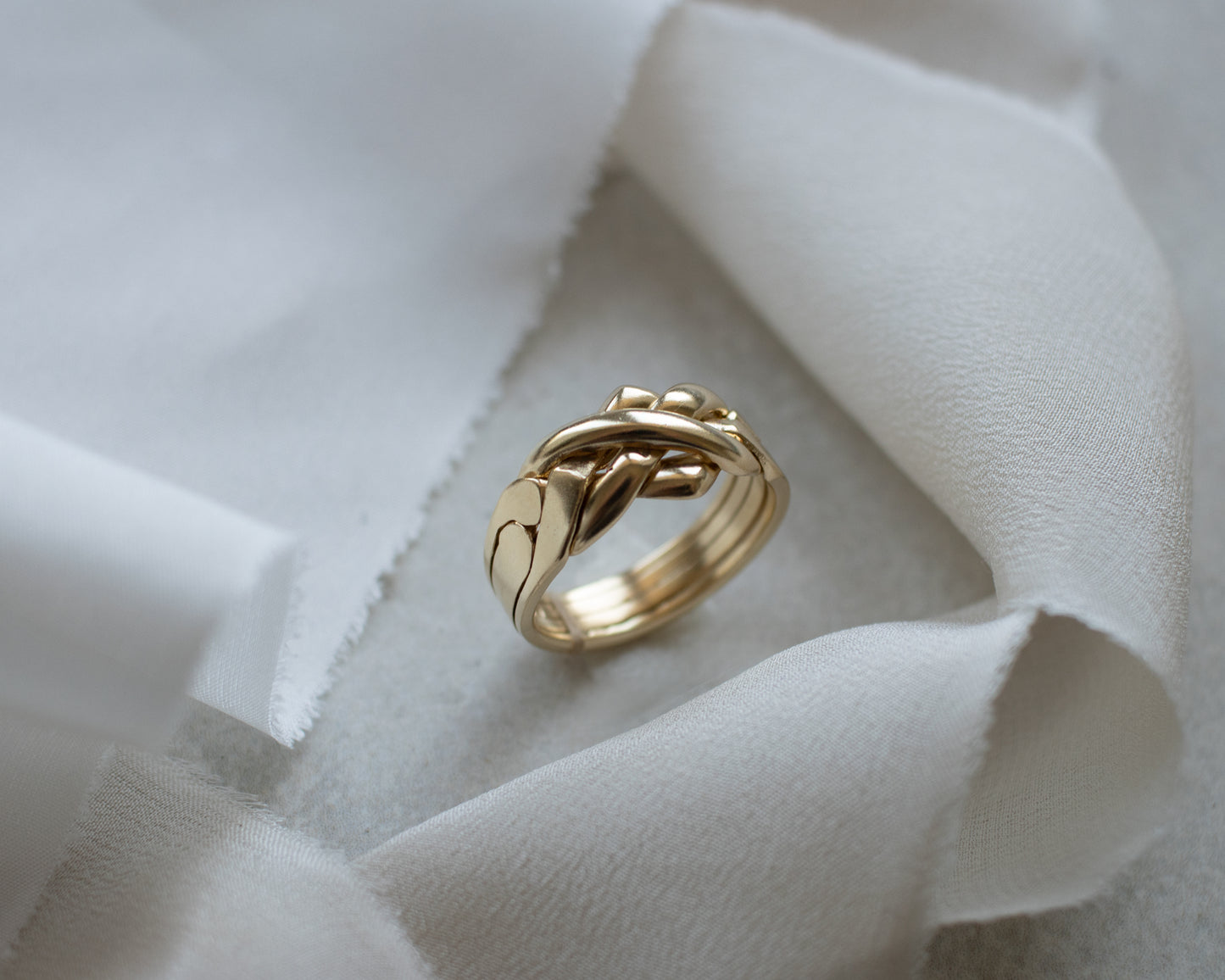 9ct yellow gold 4 piece puzzle ring UK T - 1999