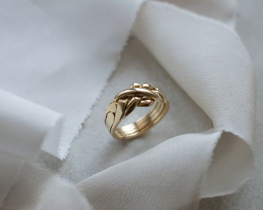 9ct yellow gold 4 piece puzzle ring UK T - 1999
