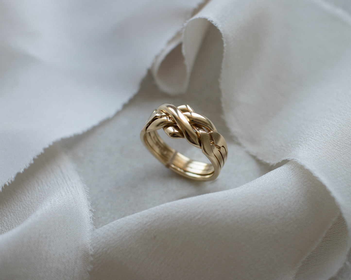 9ct yellow gold 4 piece puzzle ring UK T - 1999