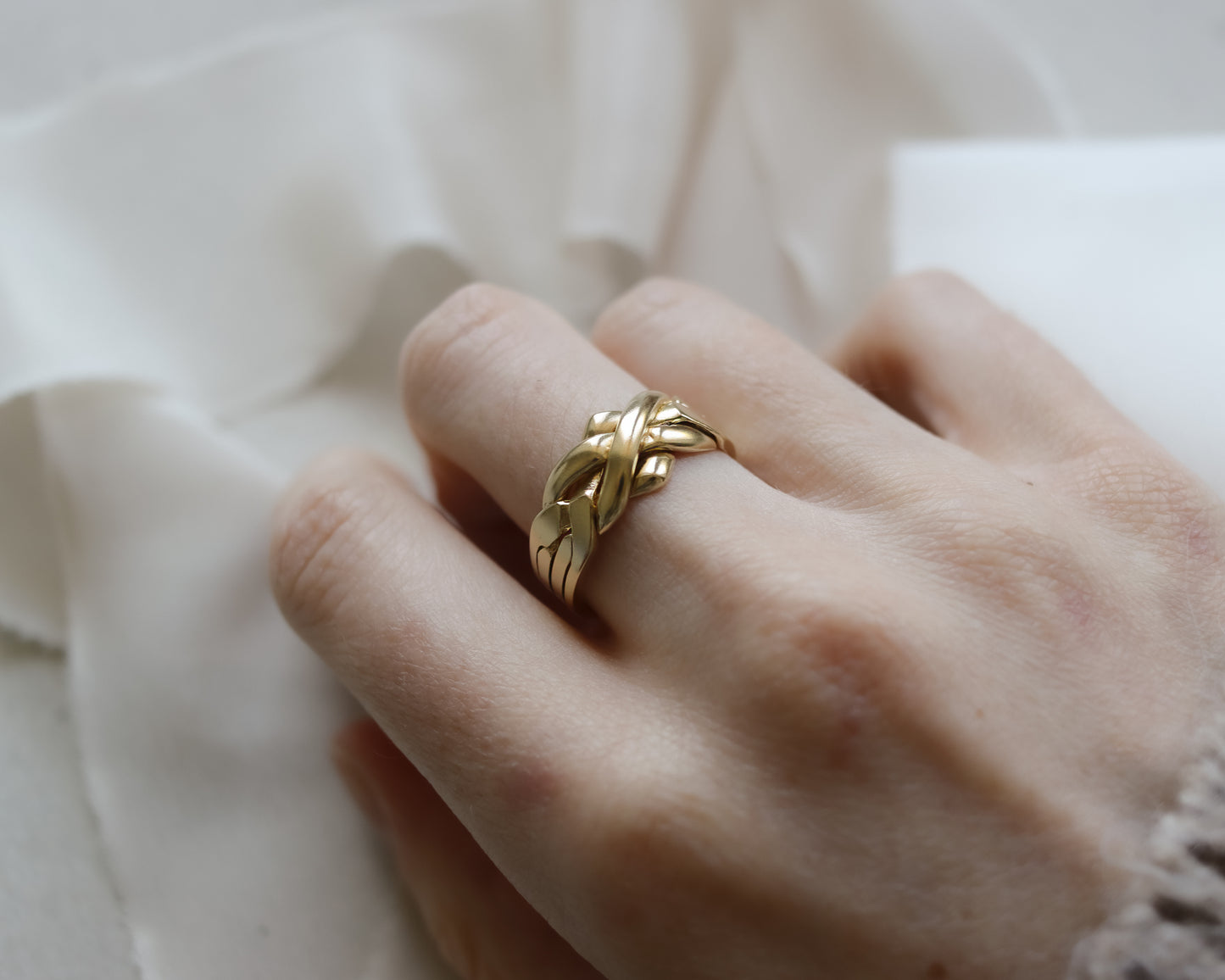 9ct yellow gold 4 piece puzzle ring UK T - 1999