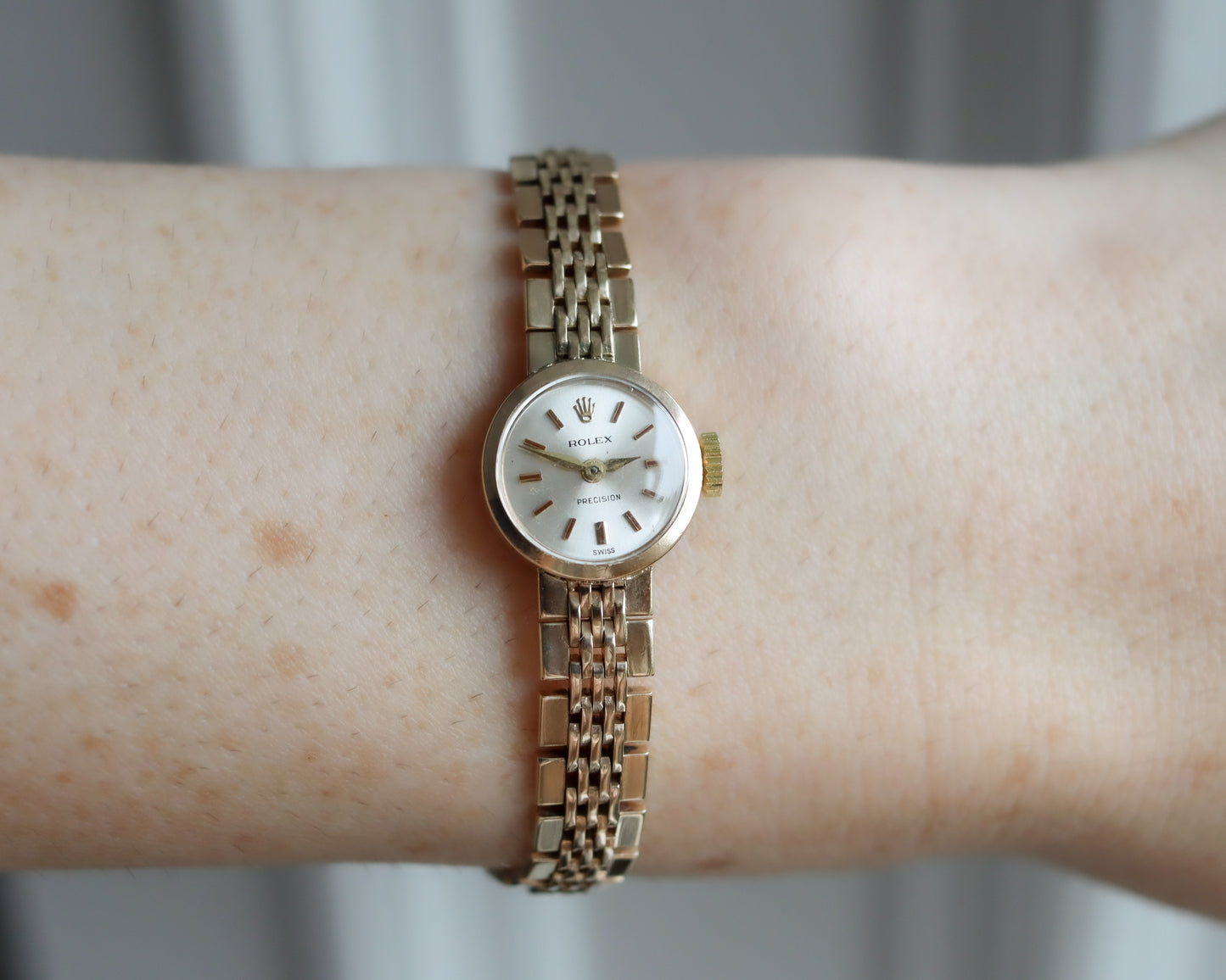 Vintage Rolex Precision Ladies Wristwatch – 9ct Solid Gold, 1961