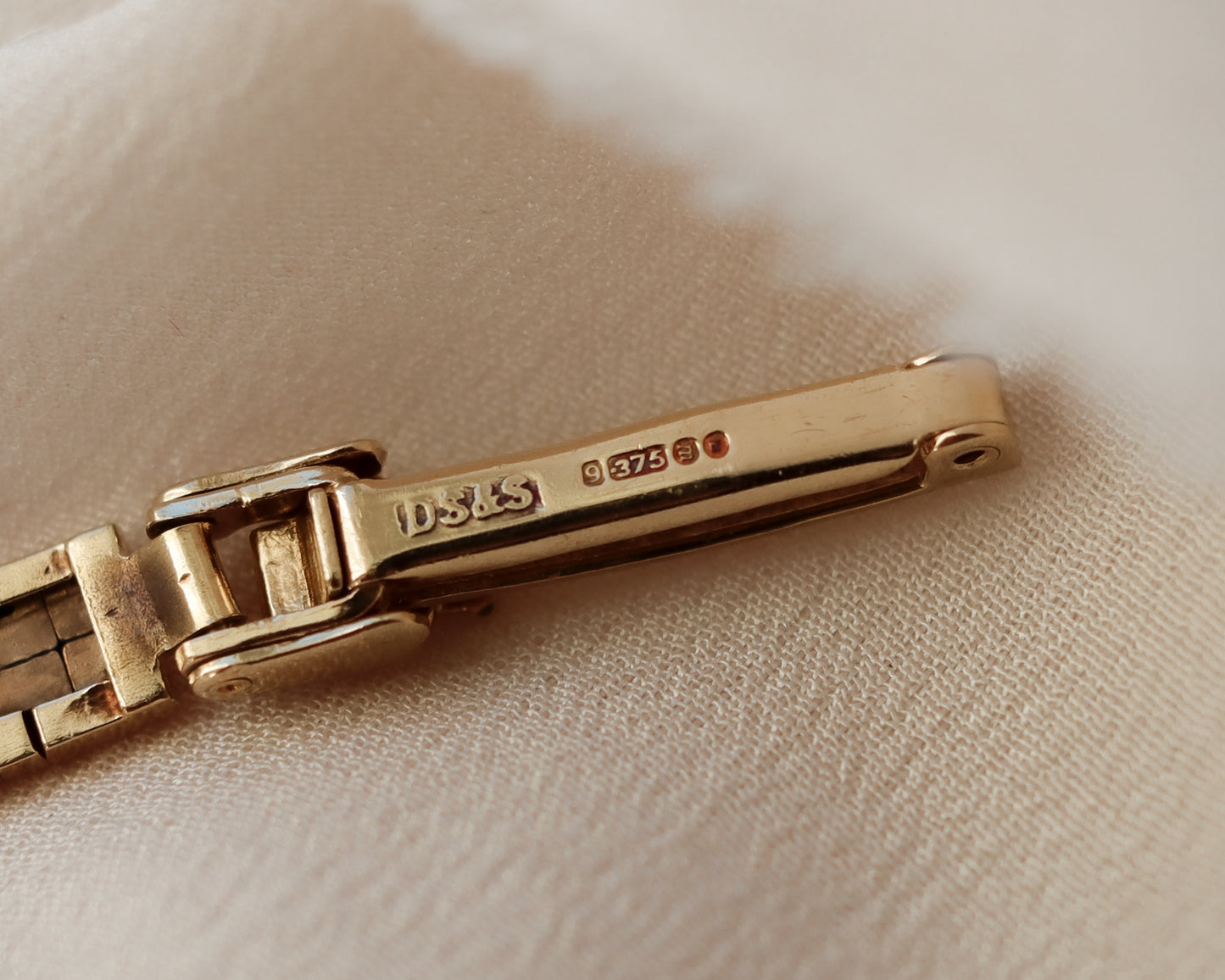 Vintage Rolex Precision Ladies’ 9ct Gold Wristwatch – 1967