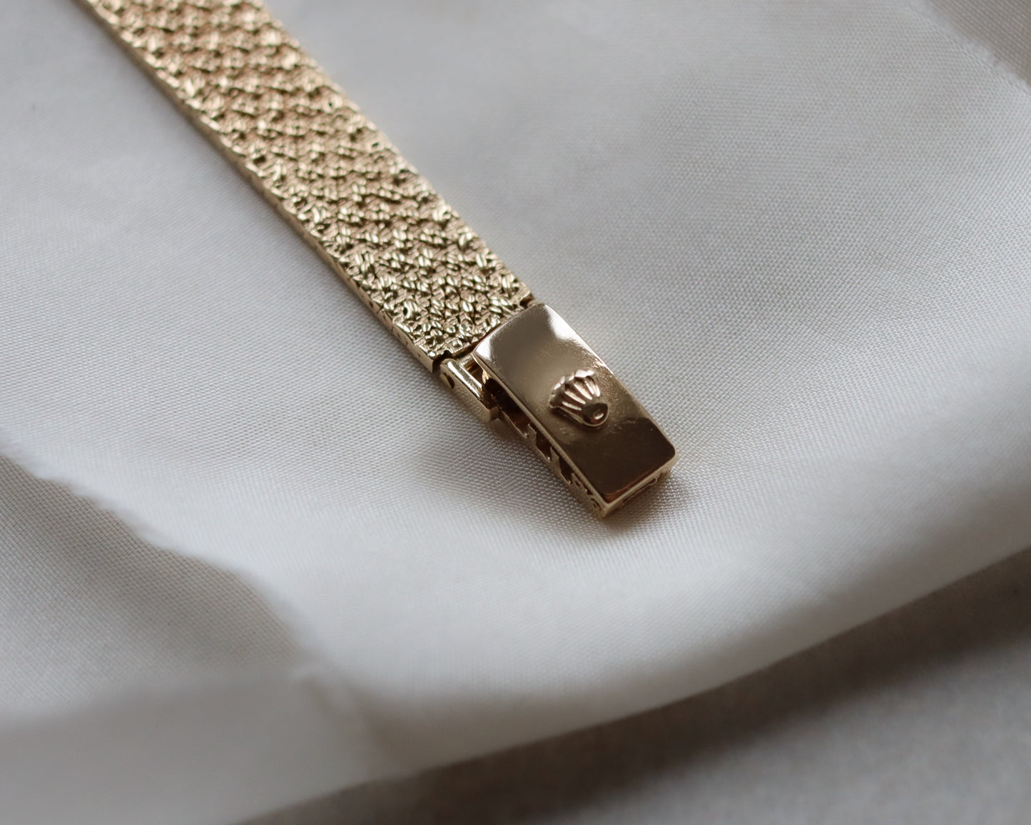 Ladies Rolex precision watch in 9ct gold from 1970
