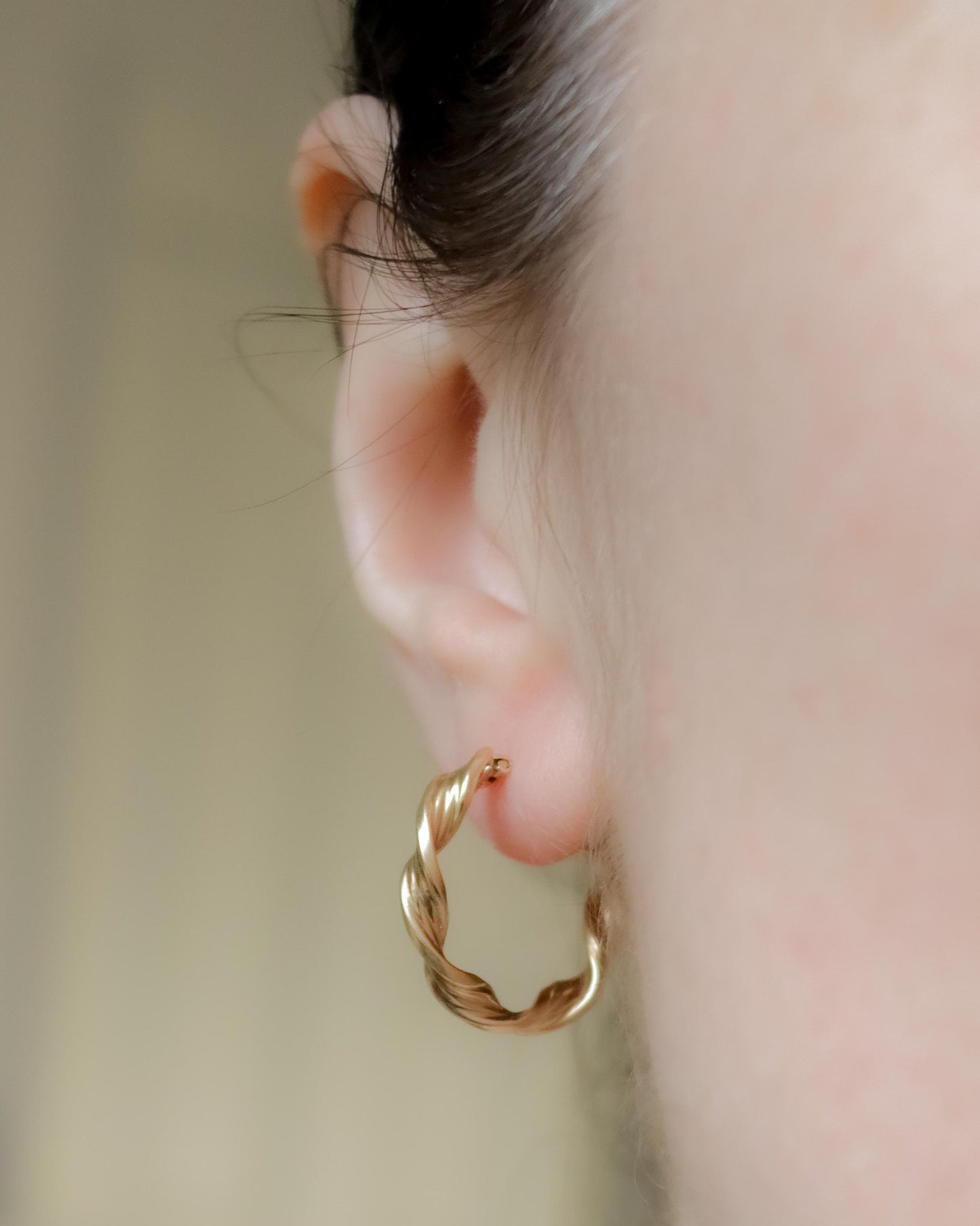 9ct gold twisted hoop earrings