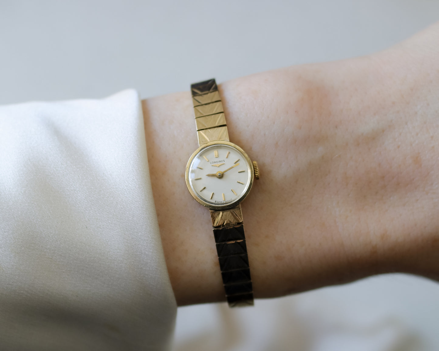 Vintage Longines 9ct Gold Cocktail Watch - 1960