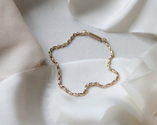 Antique 9ct rose gold barrel clasp bracelet