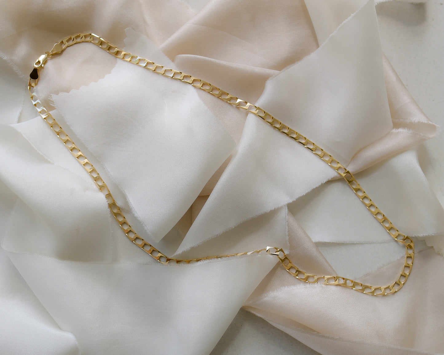 9ct gold square flat curb link chain necklace