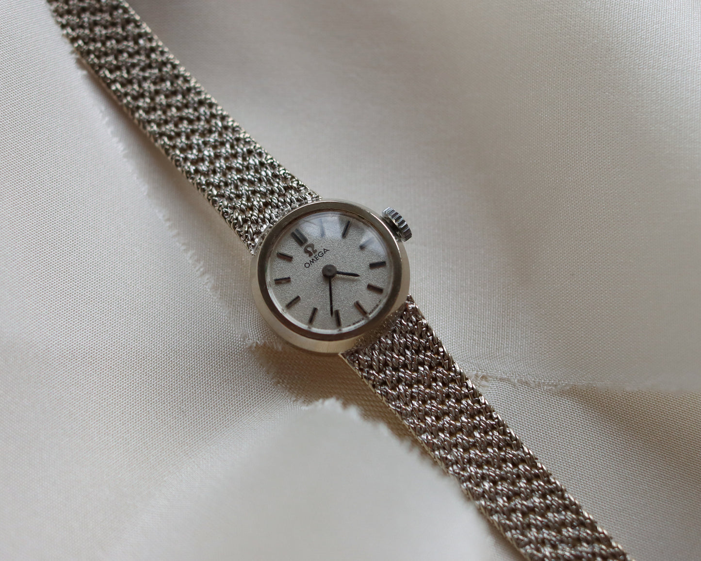 Omega Vintage Ladies 9ct White Gold Wristwatch - 1972