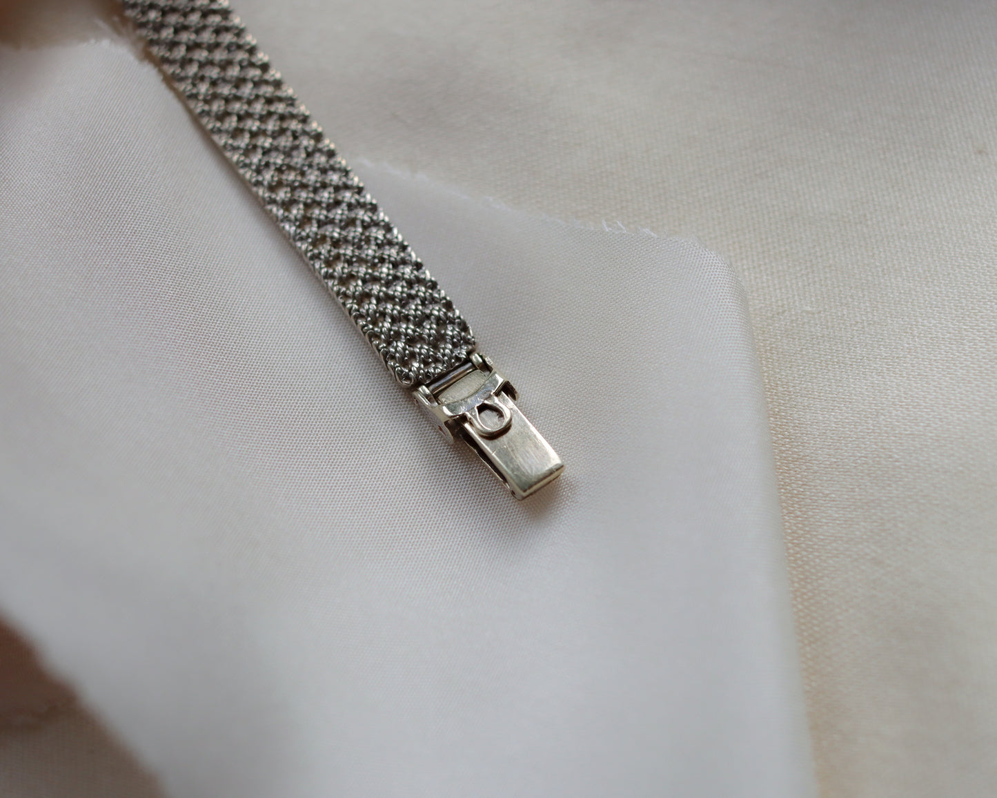 Omega Vintage Ladies 9ct White Gold Wristwatch - 1972