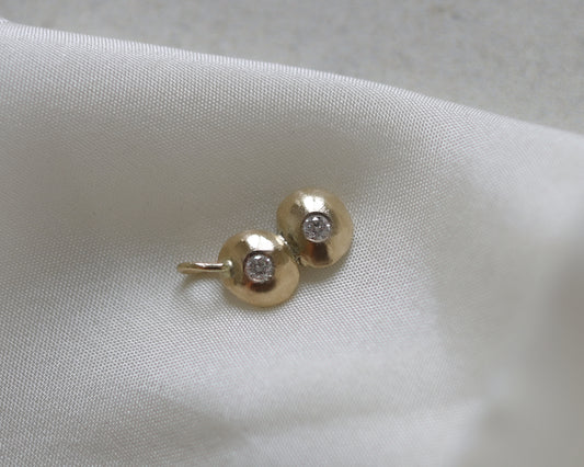 Empowerment series - Small Artistic Breast Pendant in 9ct gold and diamonds