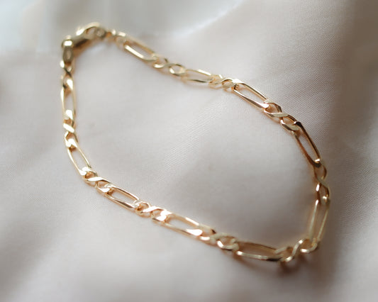 9ct gold fancy figaro link bracelet