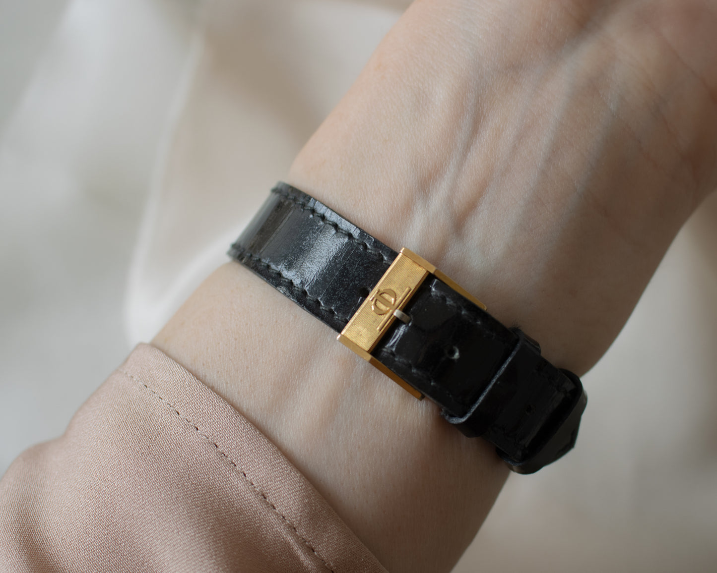 Vintage Baume & Mercier 18ct Gold Rectangular Tank Watch | 1974
