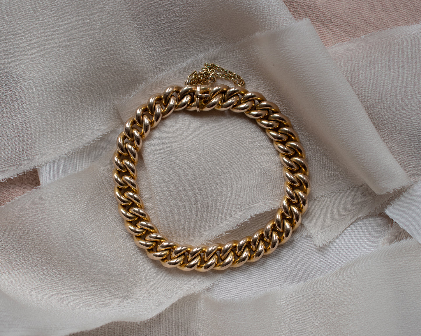 Victorian Curb Link Bracelet – 15ct Gold, Original Box