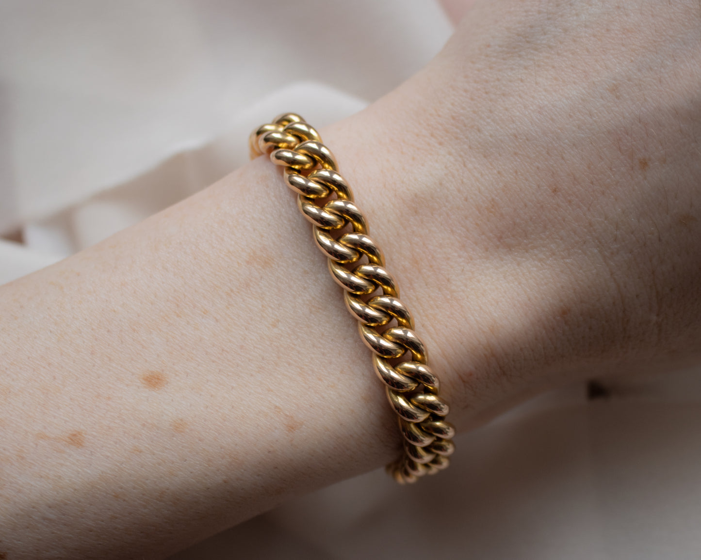 Victorian Curb Link Bracelet – 15ct Gold, Original Box