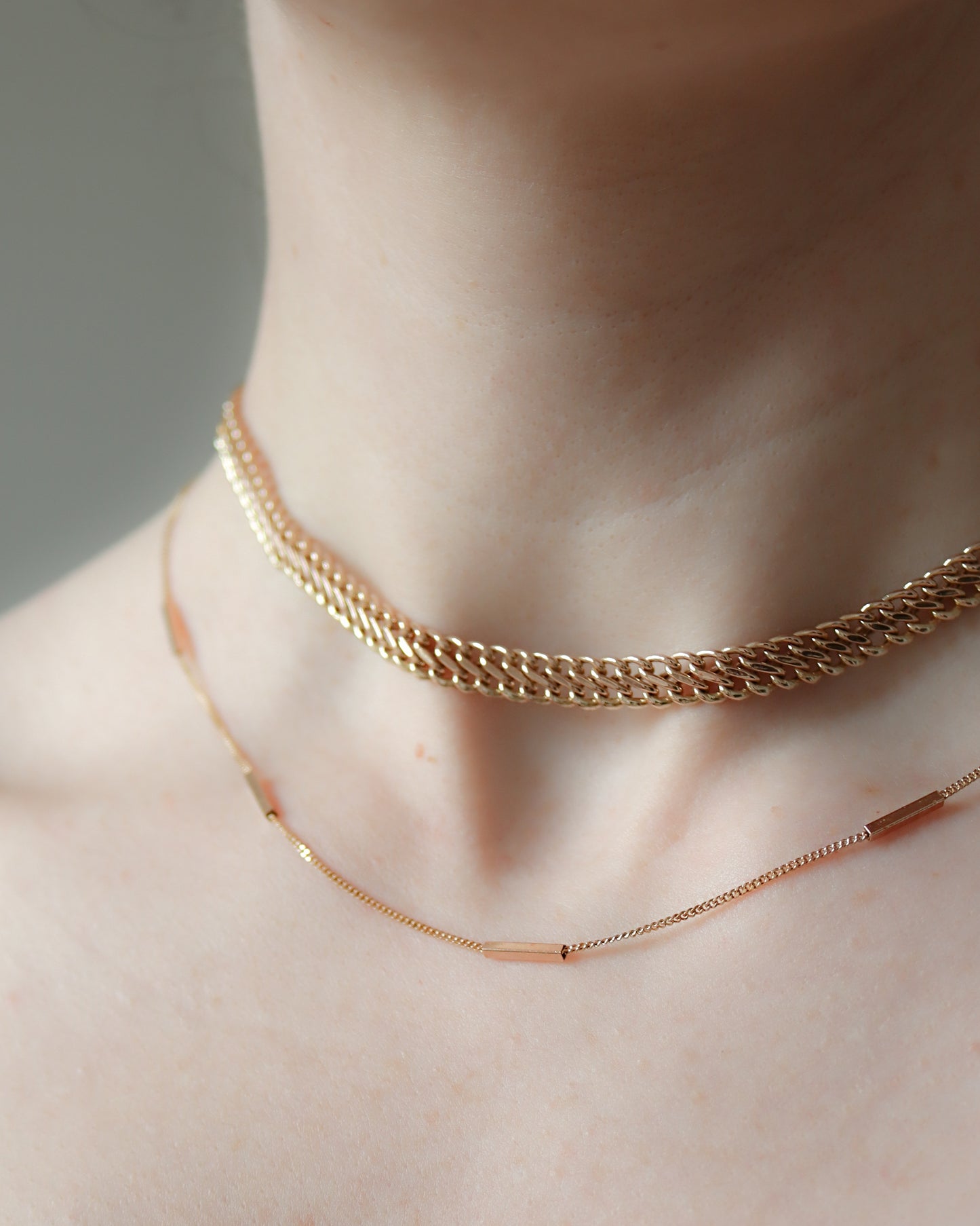 9ct gold baton and chain link necklace