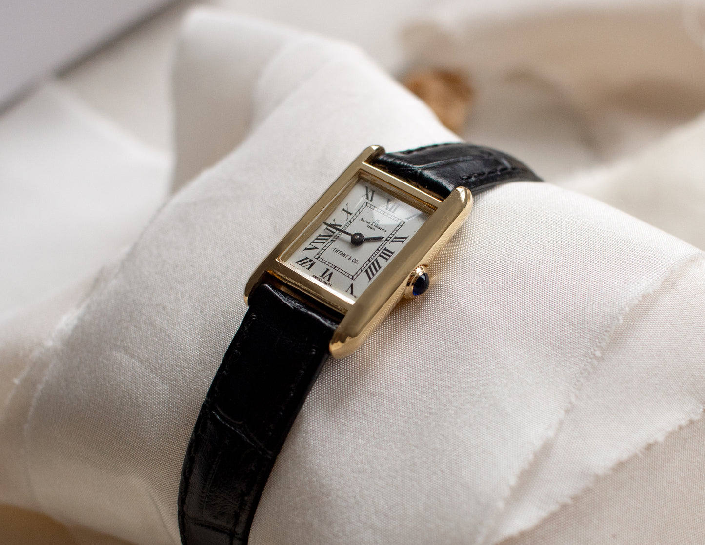 Extremely Rare Baume & Mercier for Tiffany & Co.  Art Deco Ladies 14k Gold Wristwatch - 1938–1943
