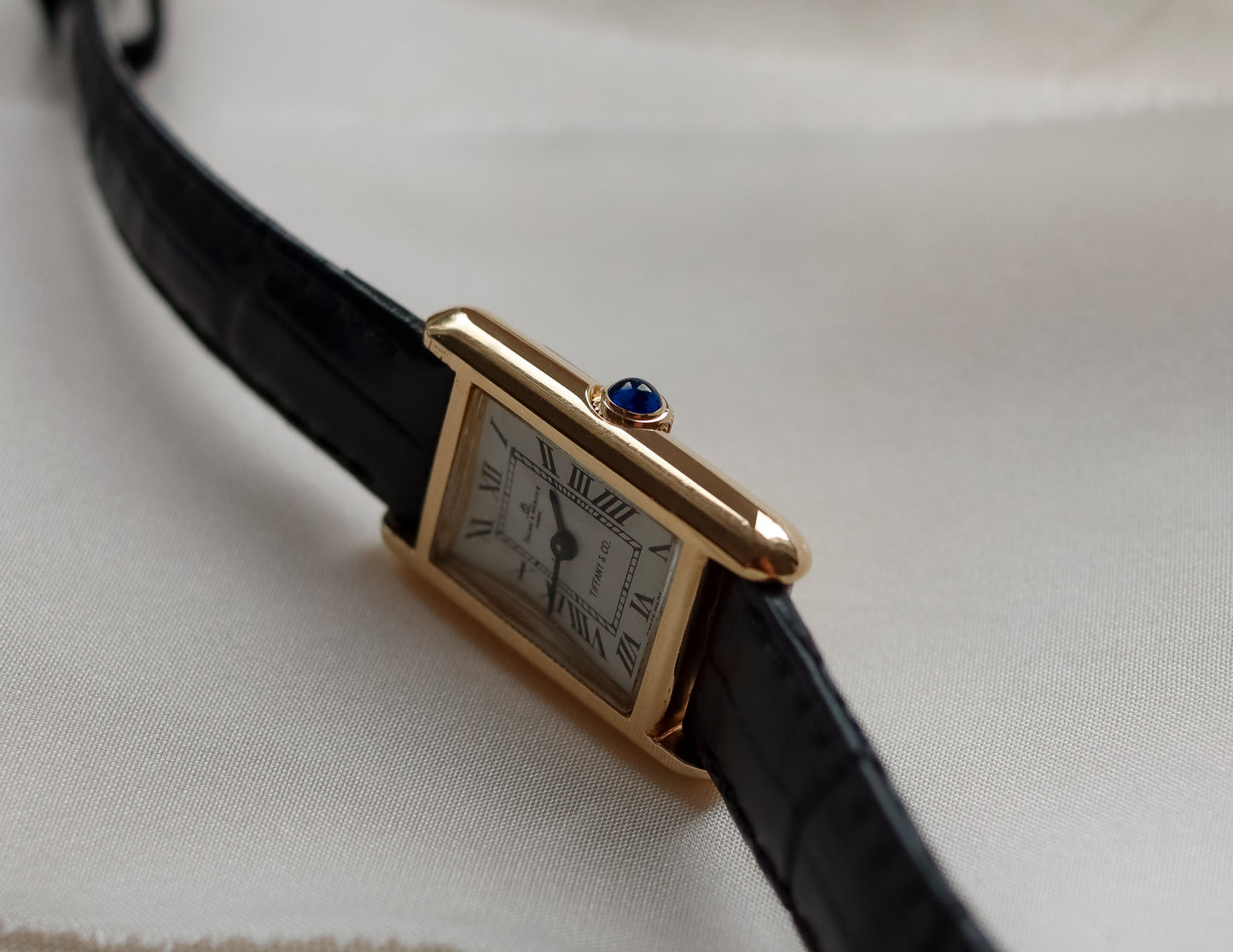 Extremely Rare Baume & Mercier for Tiffany & Co.  Art Deco Ladies 14k Gold Wristwatch - 1938–1943
