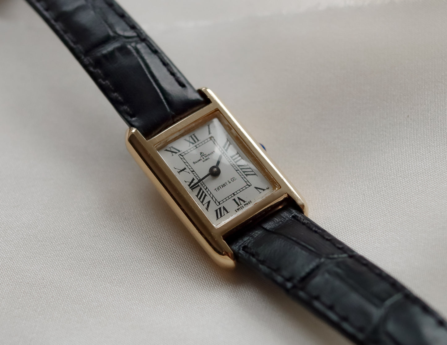 Extremely Rare Baume & Mercier for Tiffany & Co.  Art Deco Ladies 14k Gold Wristwatch - 1938–1943