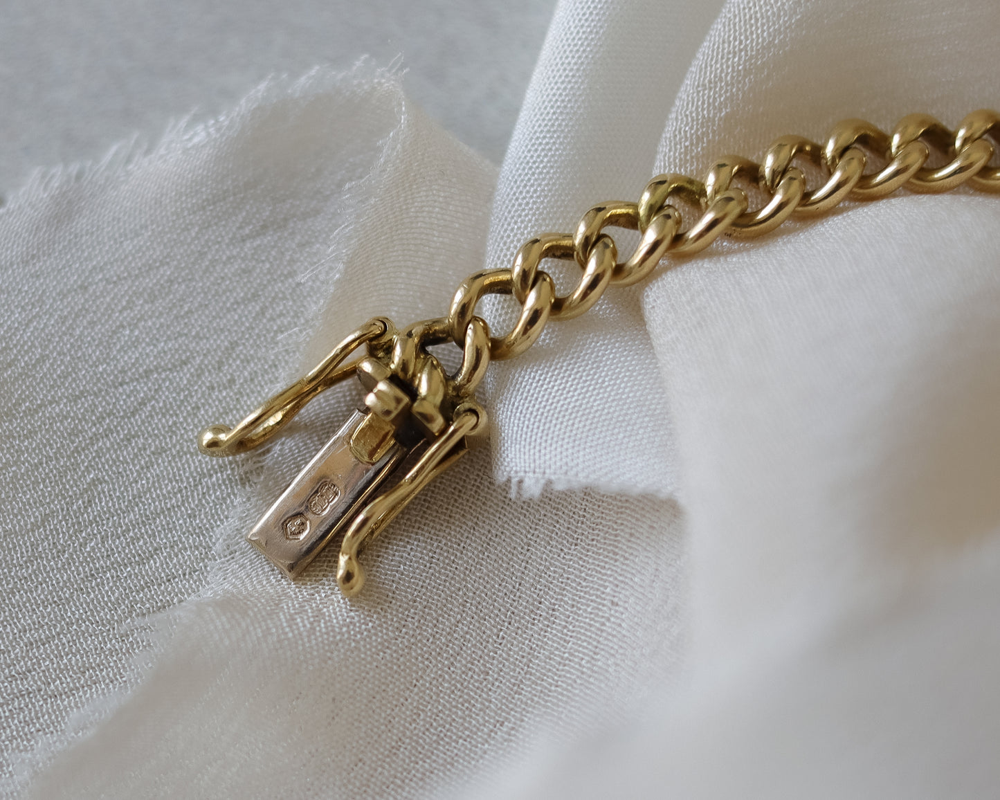 Chopard Happy Diamonds Heart Bracelet in 18ct Gold