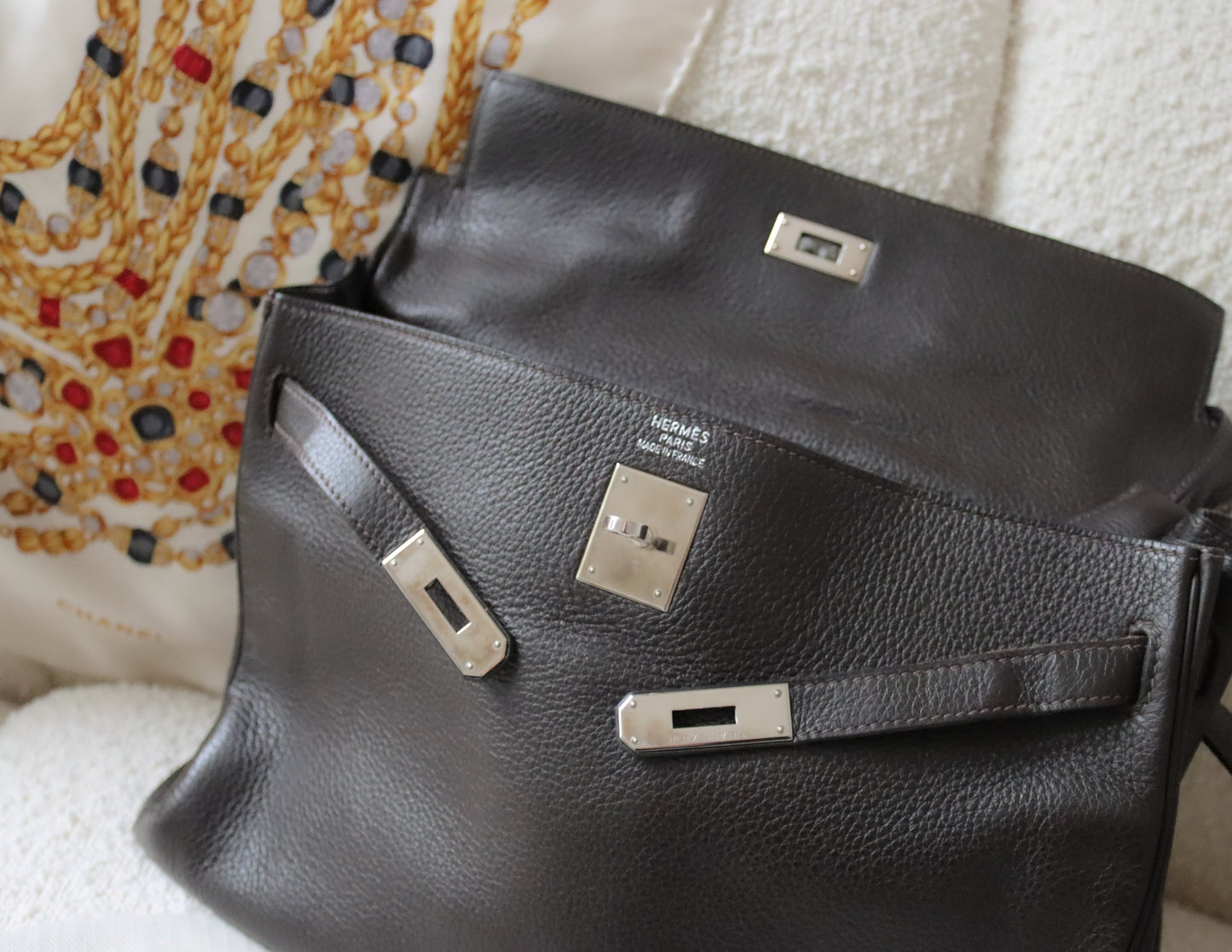 Remaining 1/2 Hermès Kelly 35 Retourne in Chocolate Brown Leather - 2007