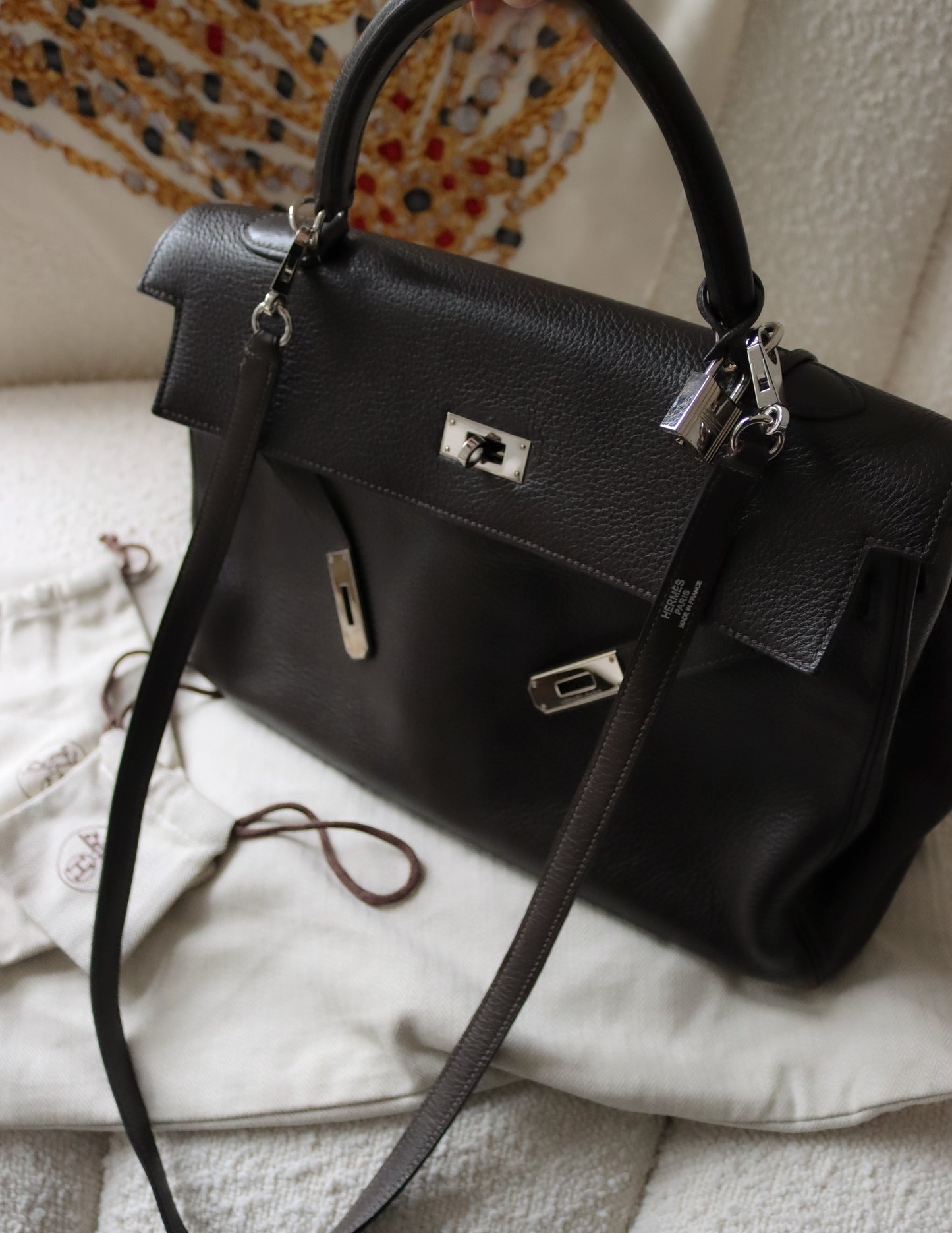Remaining 1/2 Hermès Kelly 35 Retourne in Chocolate Brown Leather - 2007