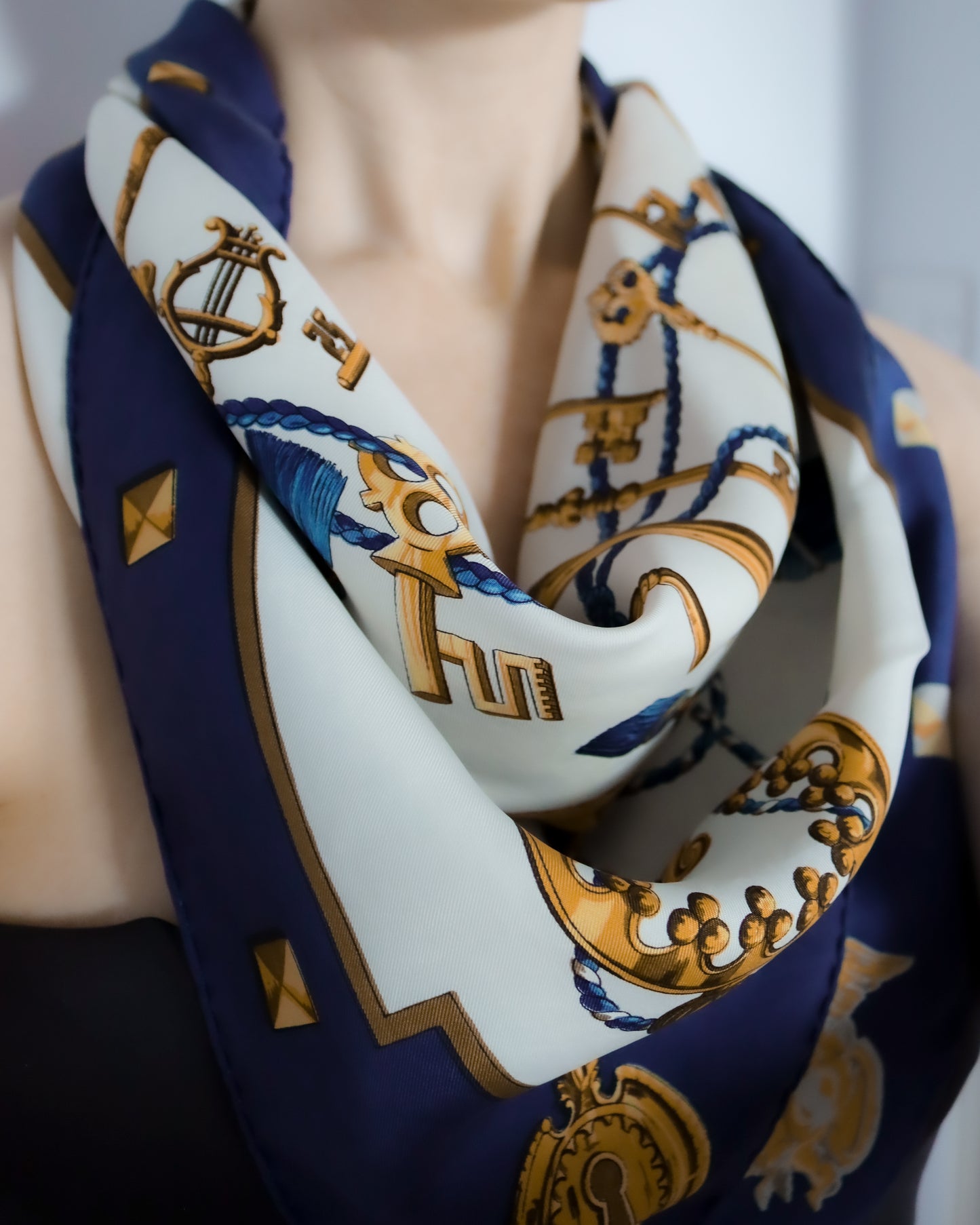 1970's Silk Hemés scarf - Les Clés design