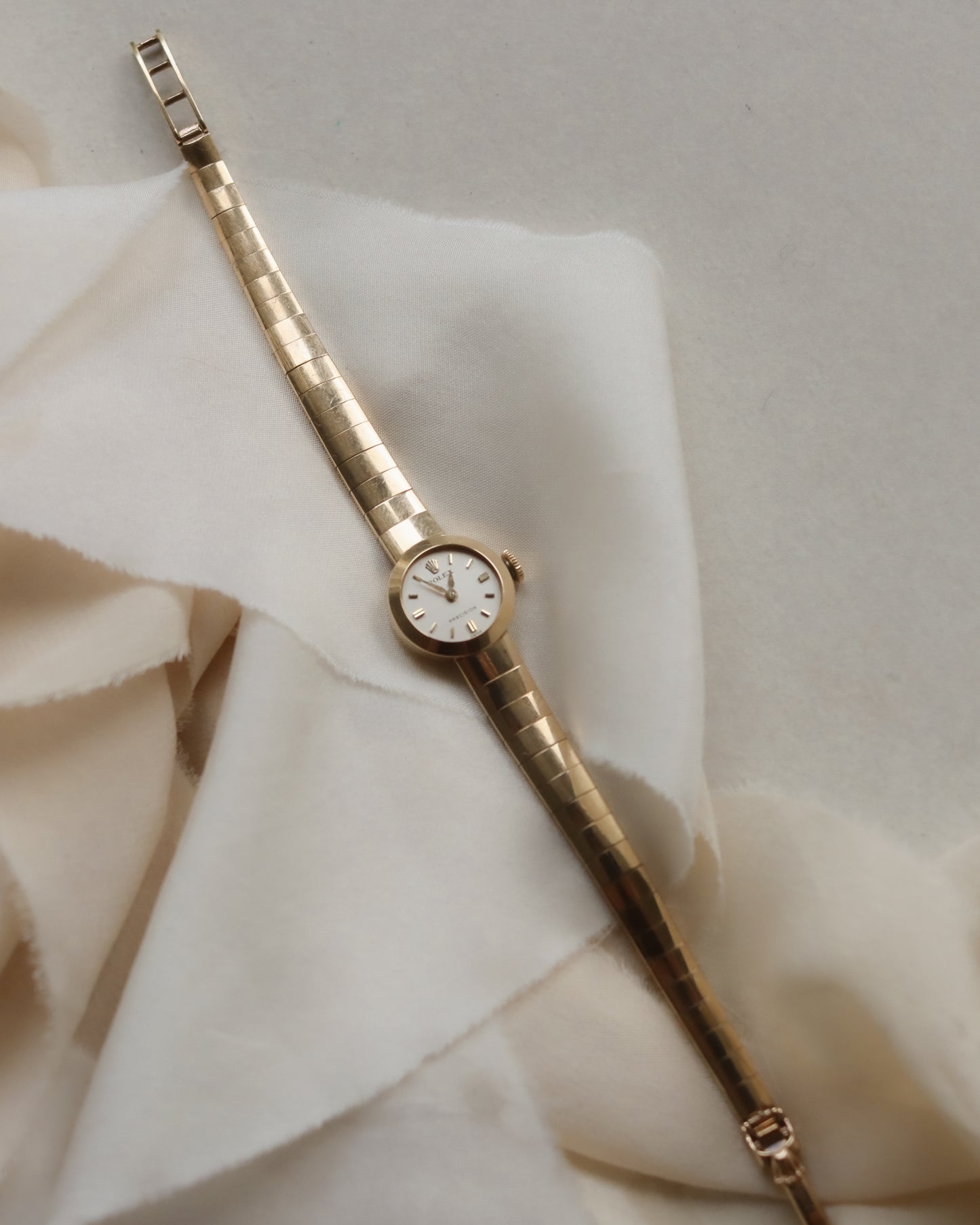 Ladies Rolex Precision Wristwatch in 9ct gold with silver dial - 1961