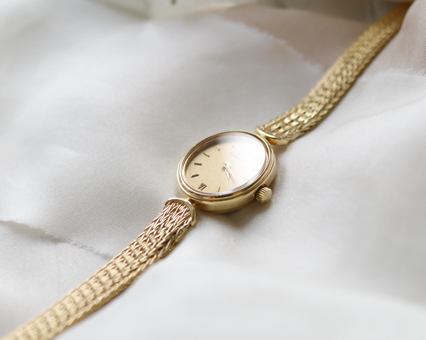 1980's Omega De Ville 9ct gold ladies wristwatch