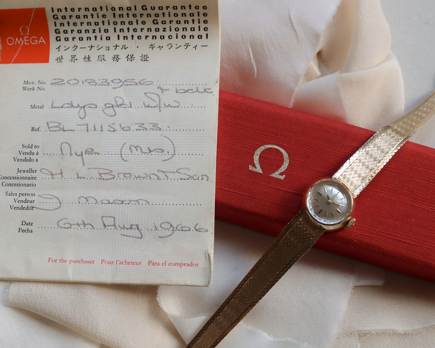 Vintage 9ct Gold Omega Ladies Wristwatch – 1966