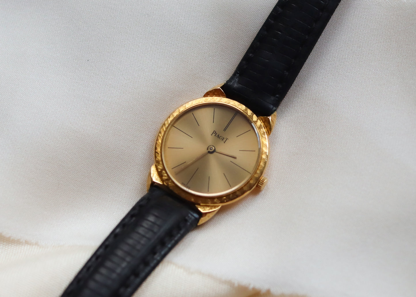 Piaget Ultra-Thin Dress Watch in 18ct gold - Early 1960s