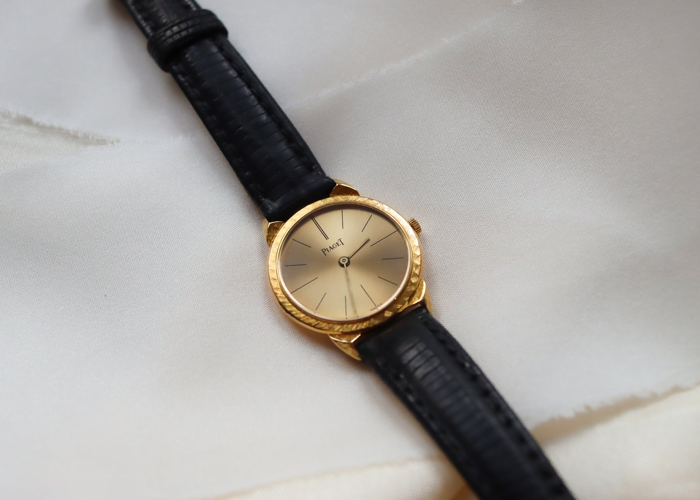 Piaget Ultra-Thin Dress Watch in 18ct gold - Early 1960s