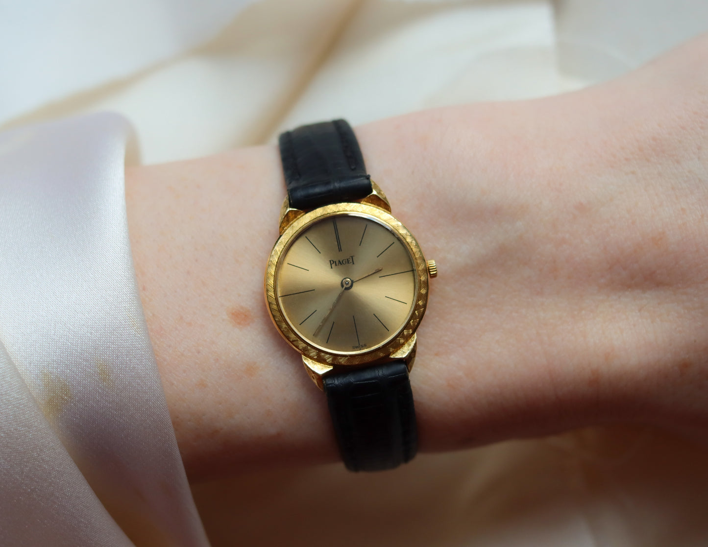 Piaget Ultra-Thin Dress Watch in 18ct gold - Early 1960s