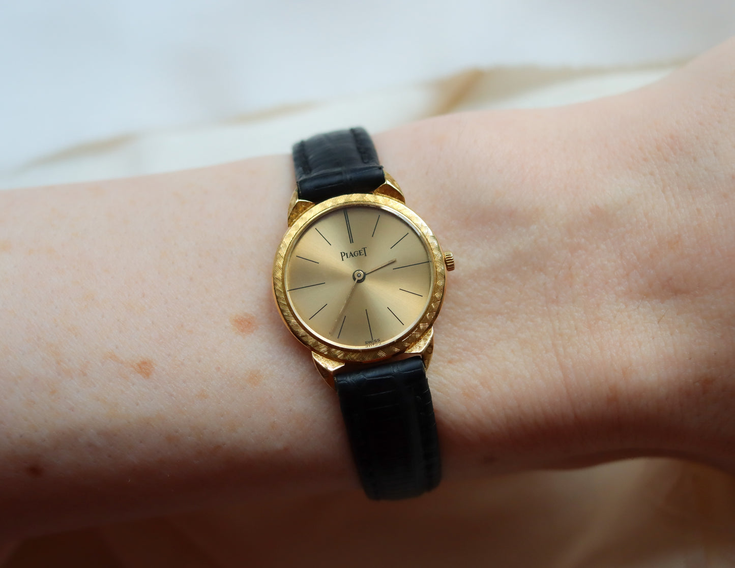 Piaget Ultra-Thin Dress Watch in 18ct gold - Early 1960s