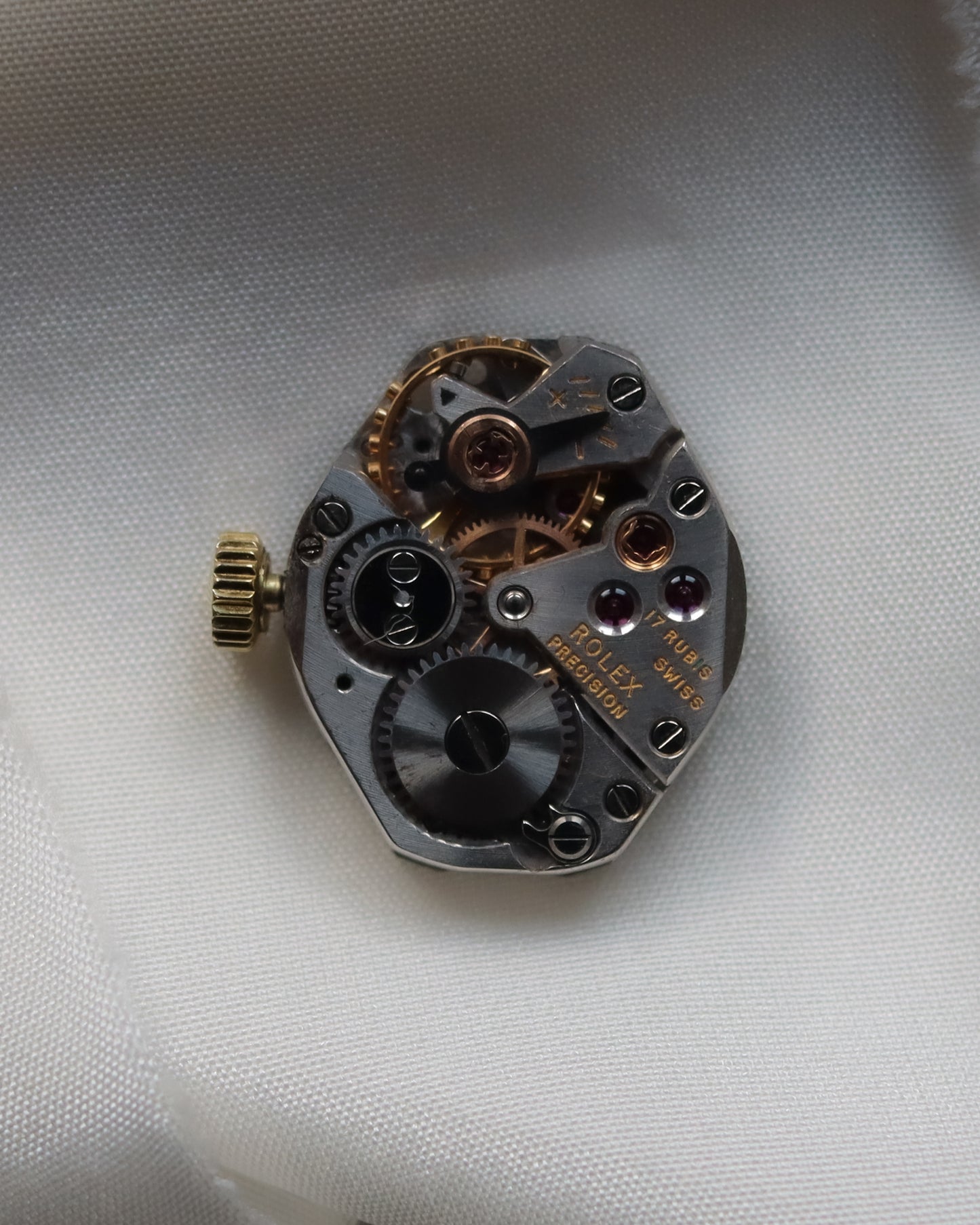 Vintage Rolex Ladies’ 9ct Gold Wristwatch - c. late 1940