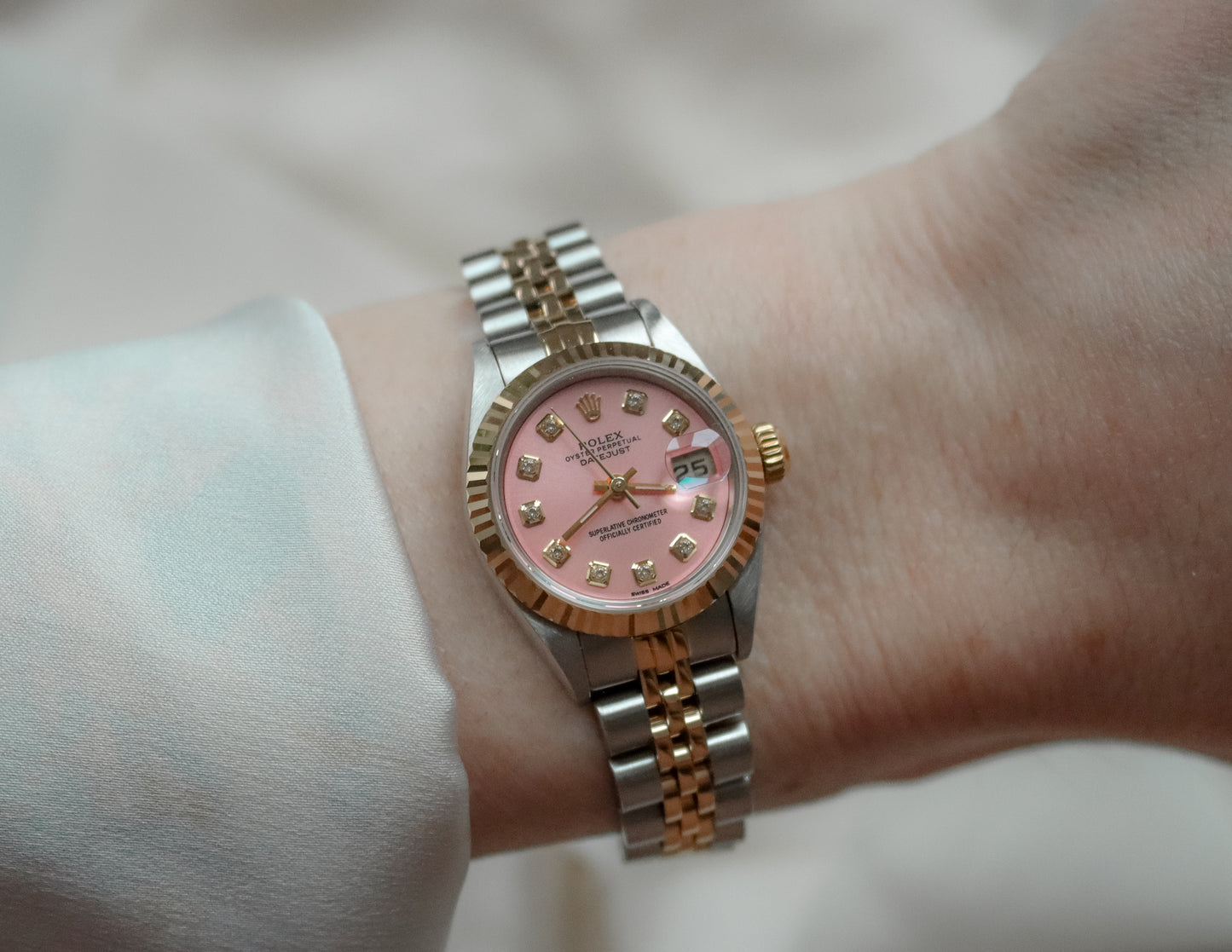 Rolex Datejust 26mm 18ct Yellow Gold & Steel – Pink Sunburst Dial