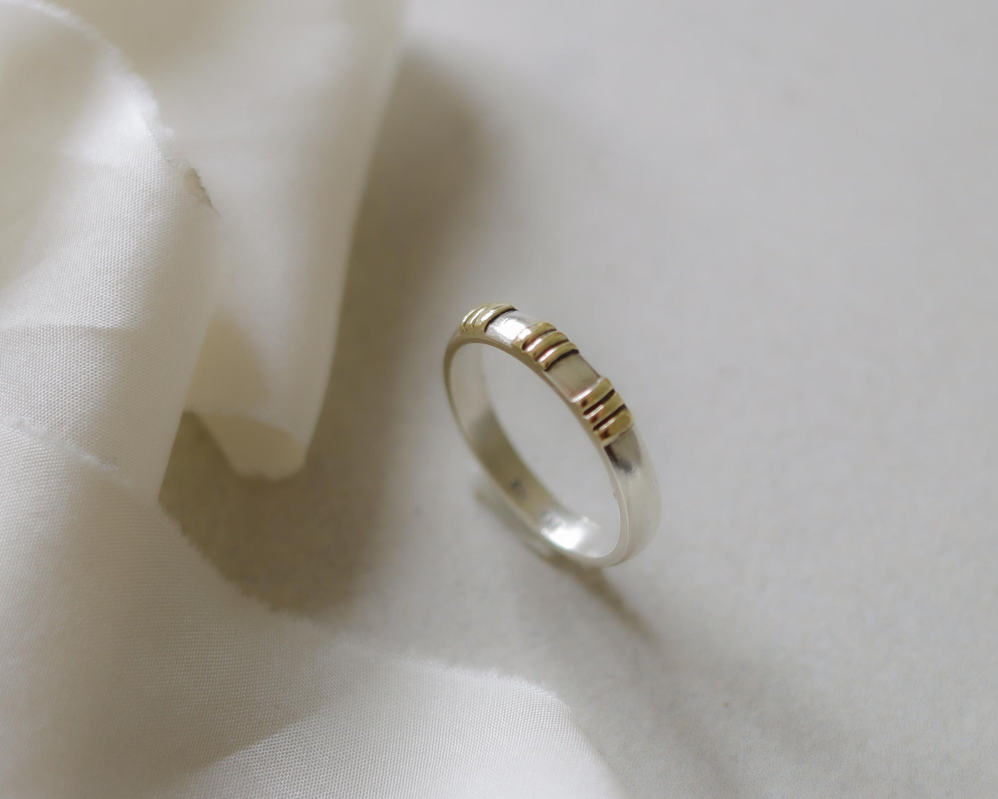 Sterling silver and 14ct yellow gold band UK S 1/2