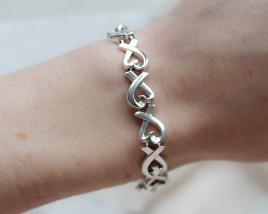 Tiffany & Co. Paloma Picasso love heart link bracelet