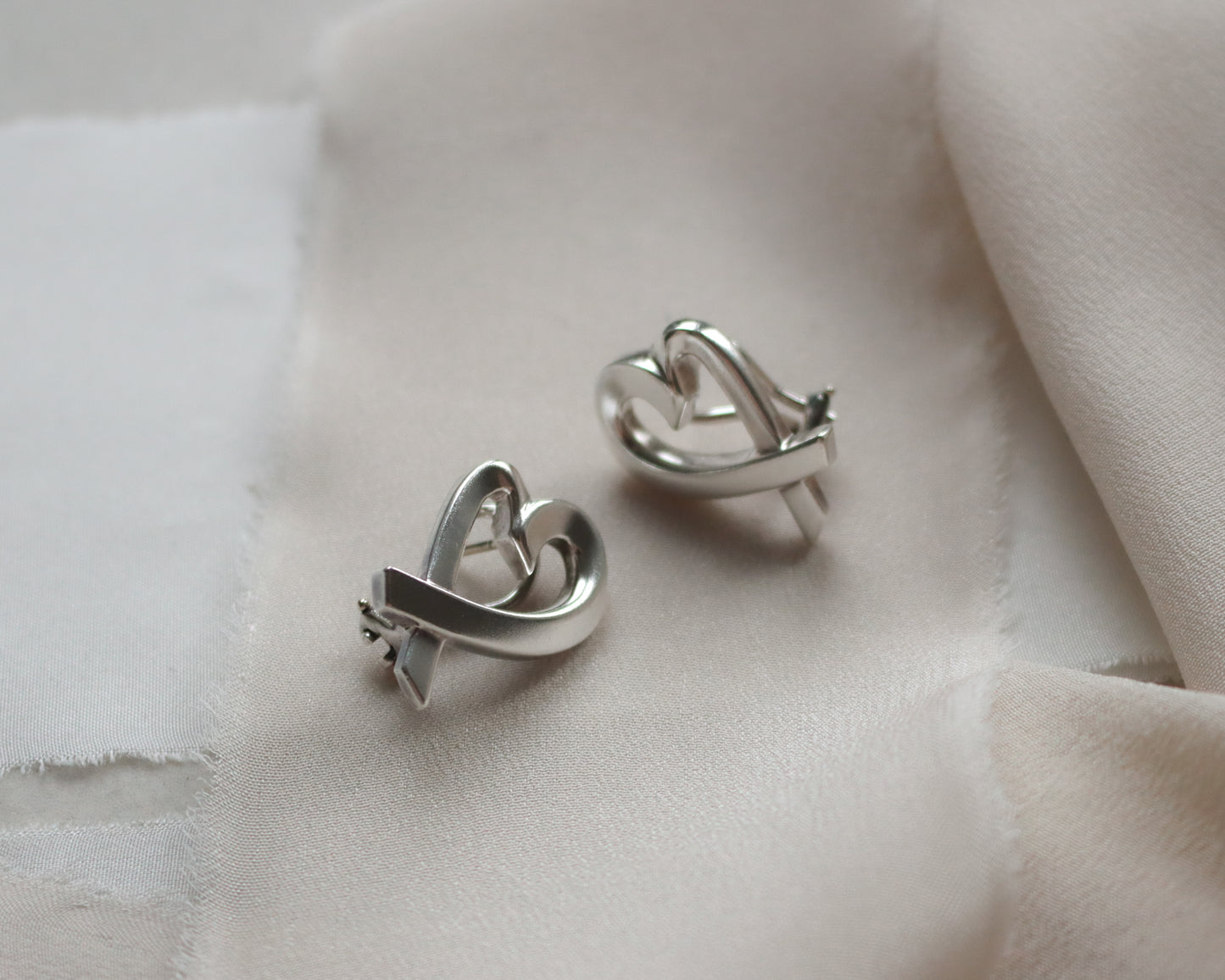 Vintage Tiffany & Co. Paloma Picasso Sterling Silver Love Heart Earrings