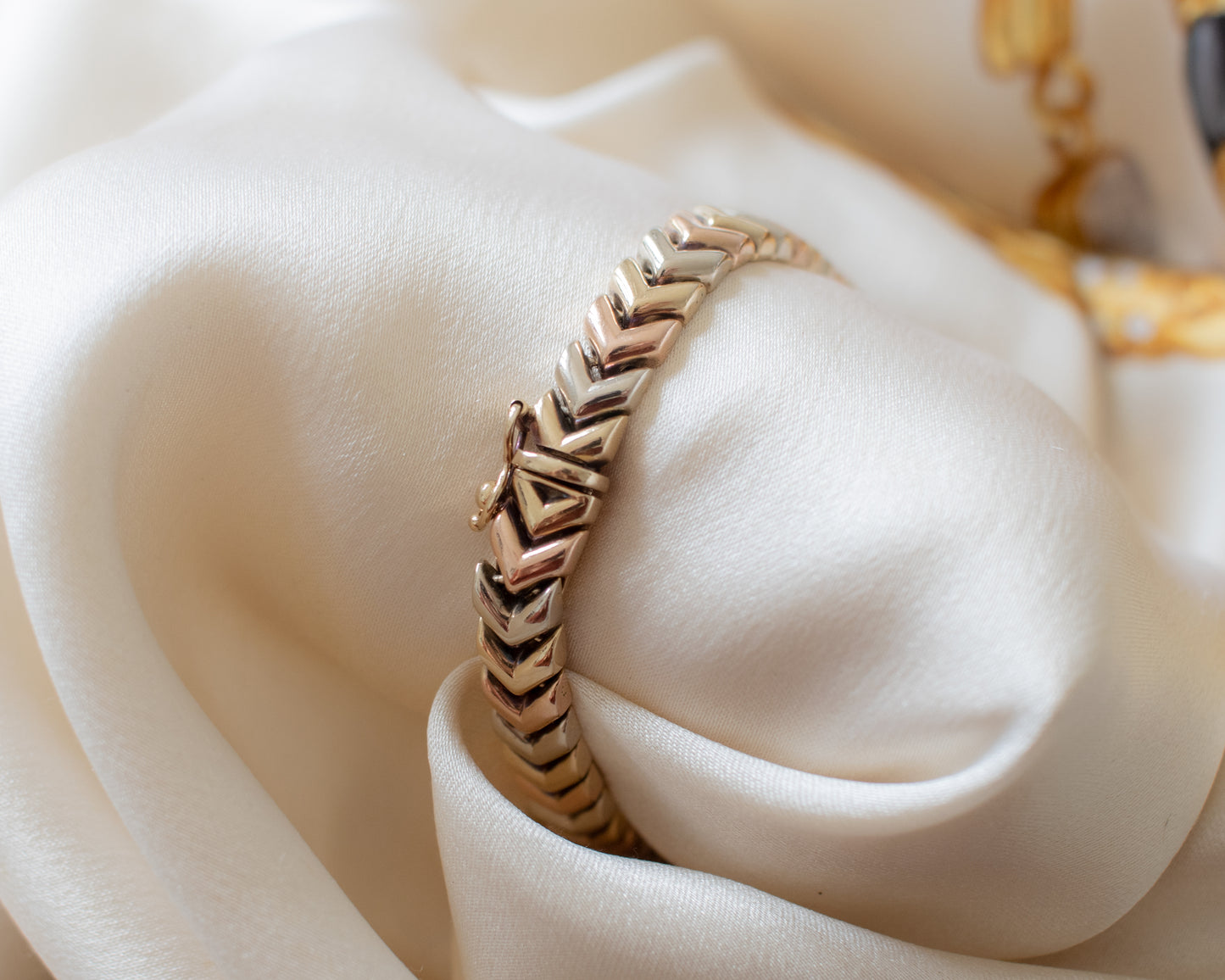 Vintage 1997 9ct Tri-Colour Gold Chevron Bracelet - 13g